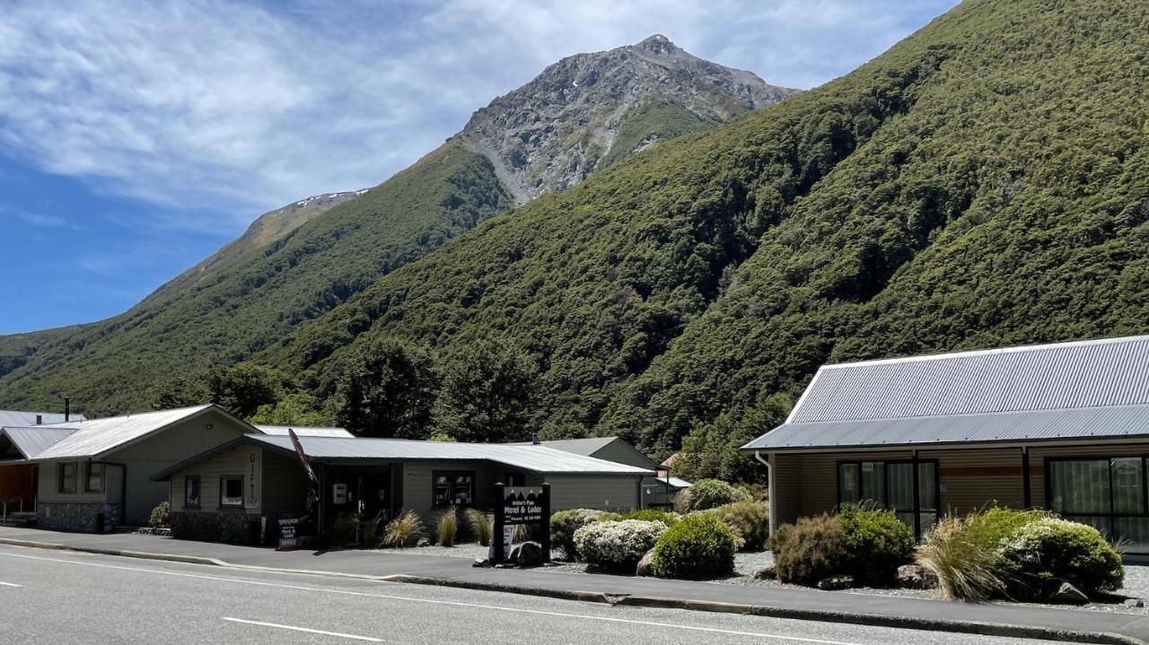 阿瑟帕斯小屋汽车旅馆 阿瑟山口 外观 照片